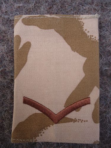 Britisch Army  Gradabzeichen Lance Corporal DPM desert