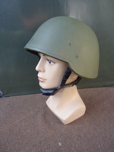 Polnische Armee Kevlar Helm oliv gebraucht
