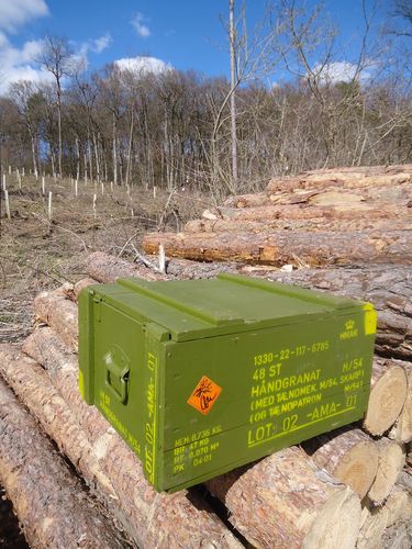Dänische Armee Munitionskiste  Holz 48 Handgranaten M 54  grün  gebraucht
